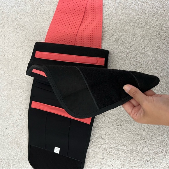 Waist Trainer / Back Support - Picture 6 of 8